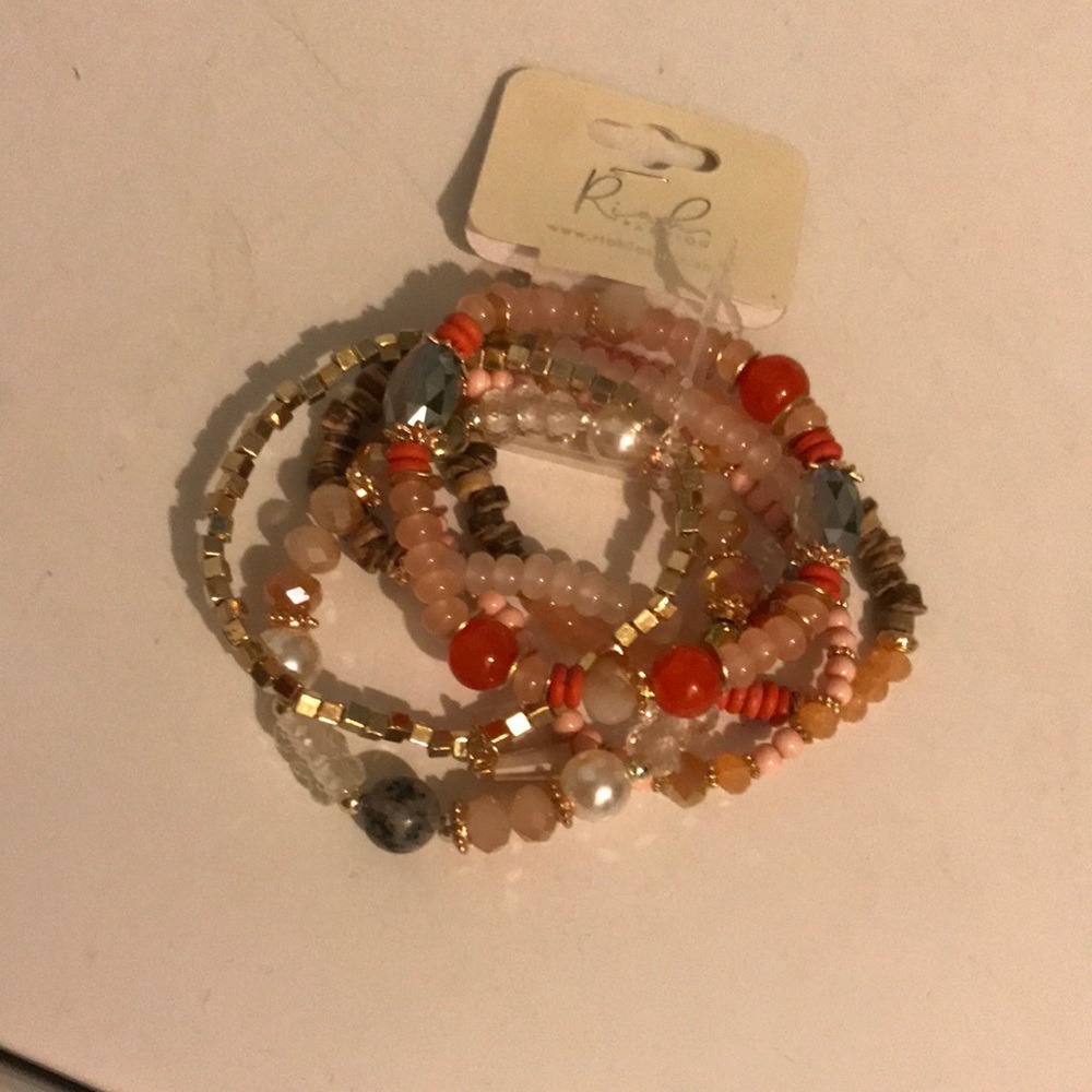 Pink bracelet set